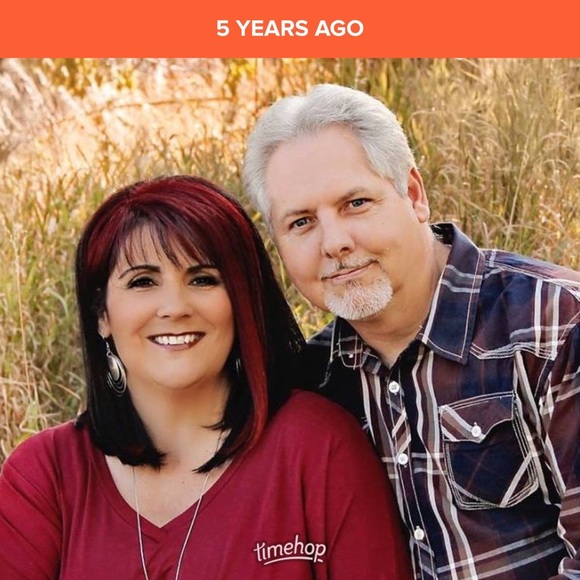 Meet your Posher, Sandy - Picture 5 of 6